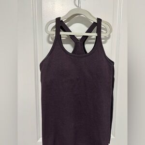 Lululemon Ebb to street tank